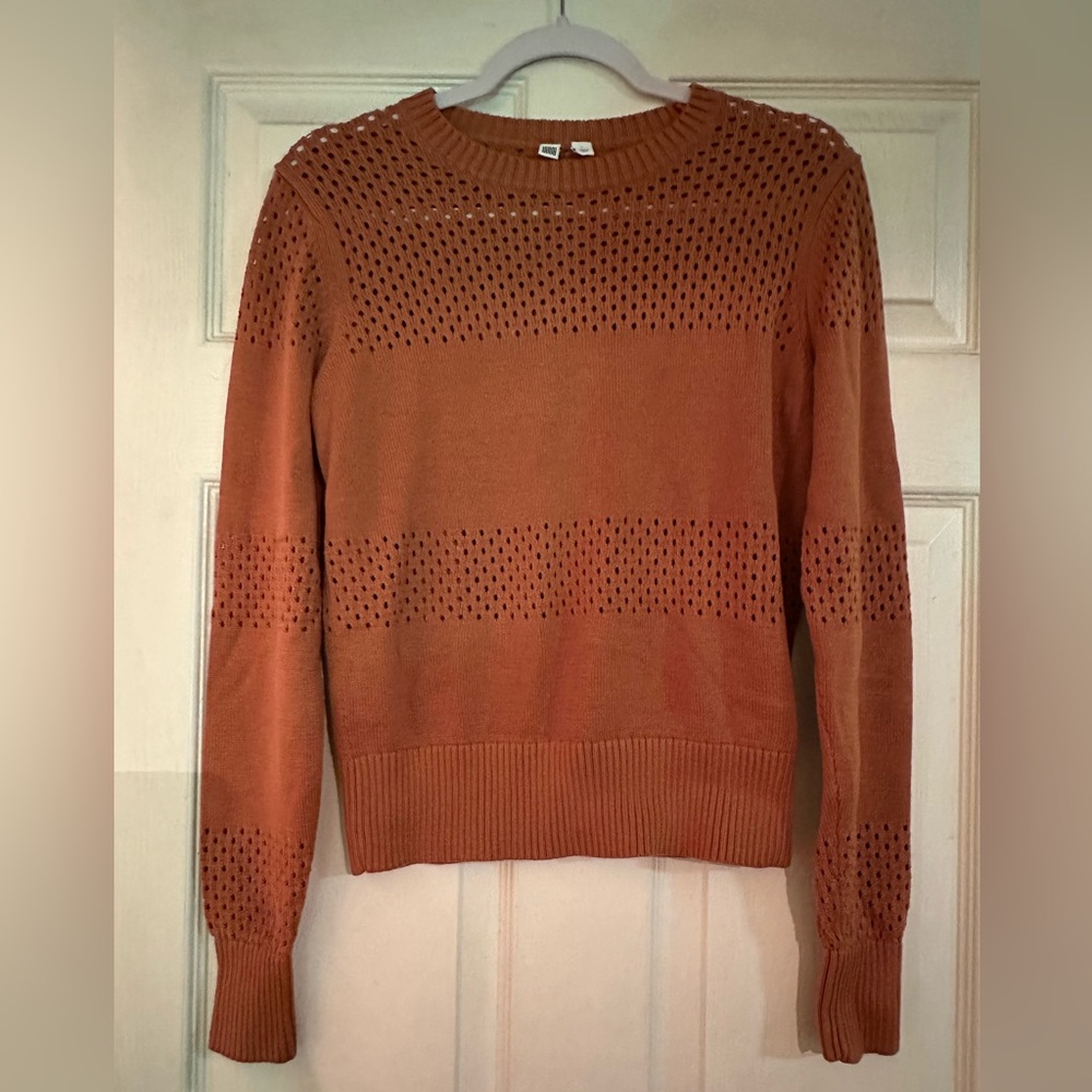 Uniqlo brown cotton sweater NWOT